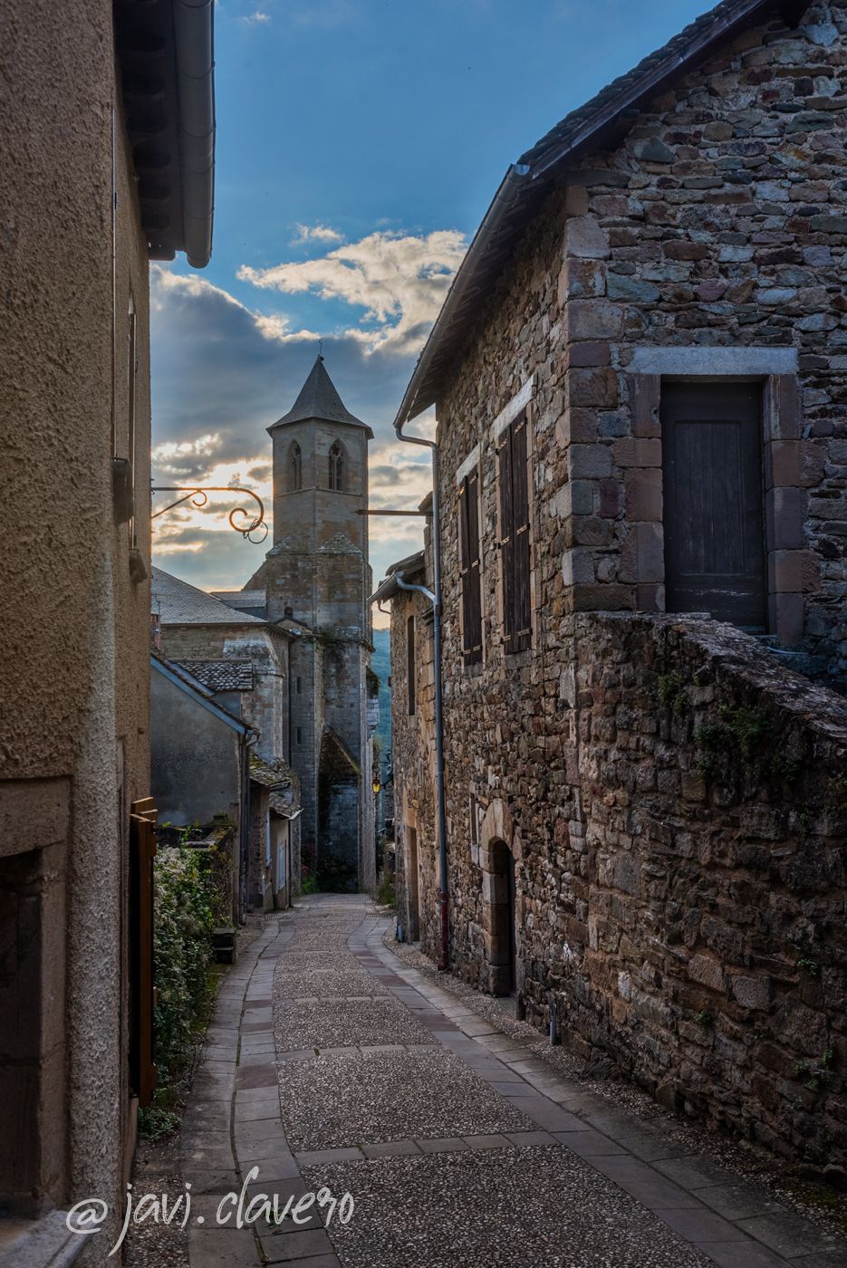 Rue de l'Eglise Najac, France