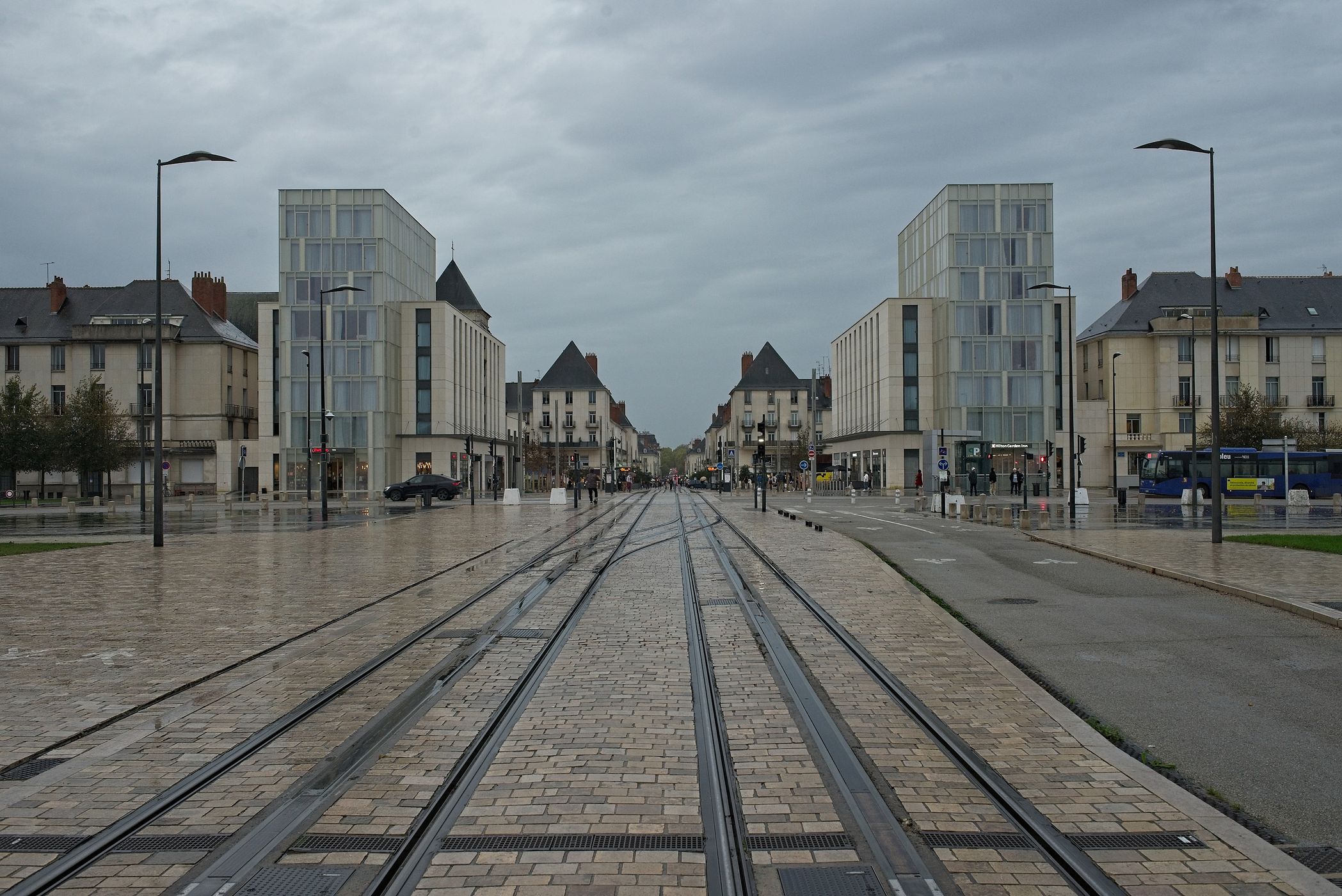 Rue nationale, Pont Wilson, Tours, France