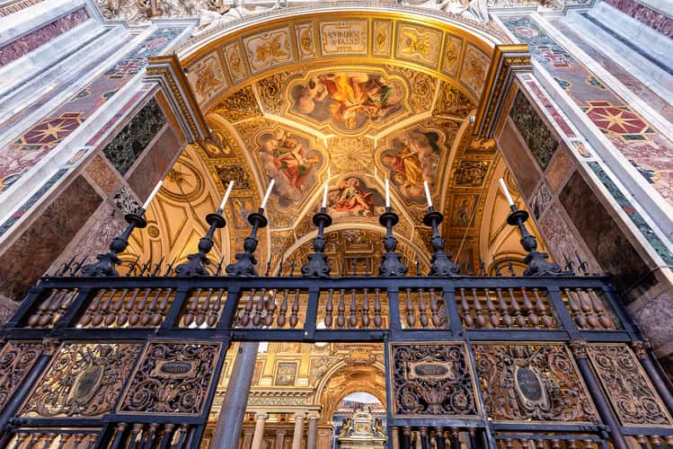 San Pietro in Vincoli (Inside), Rome