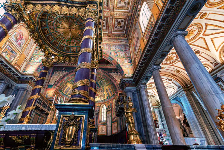 San Pietro in Vincoli (Inside), Rome