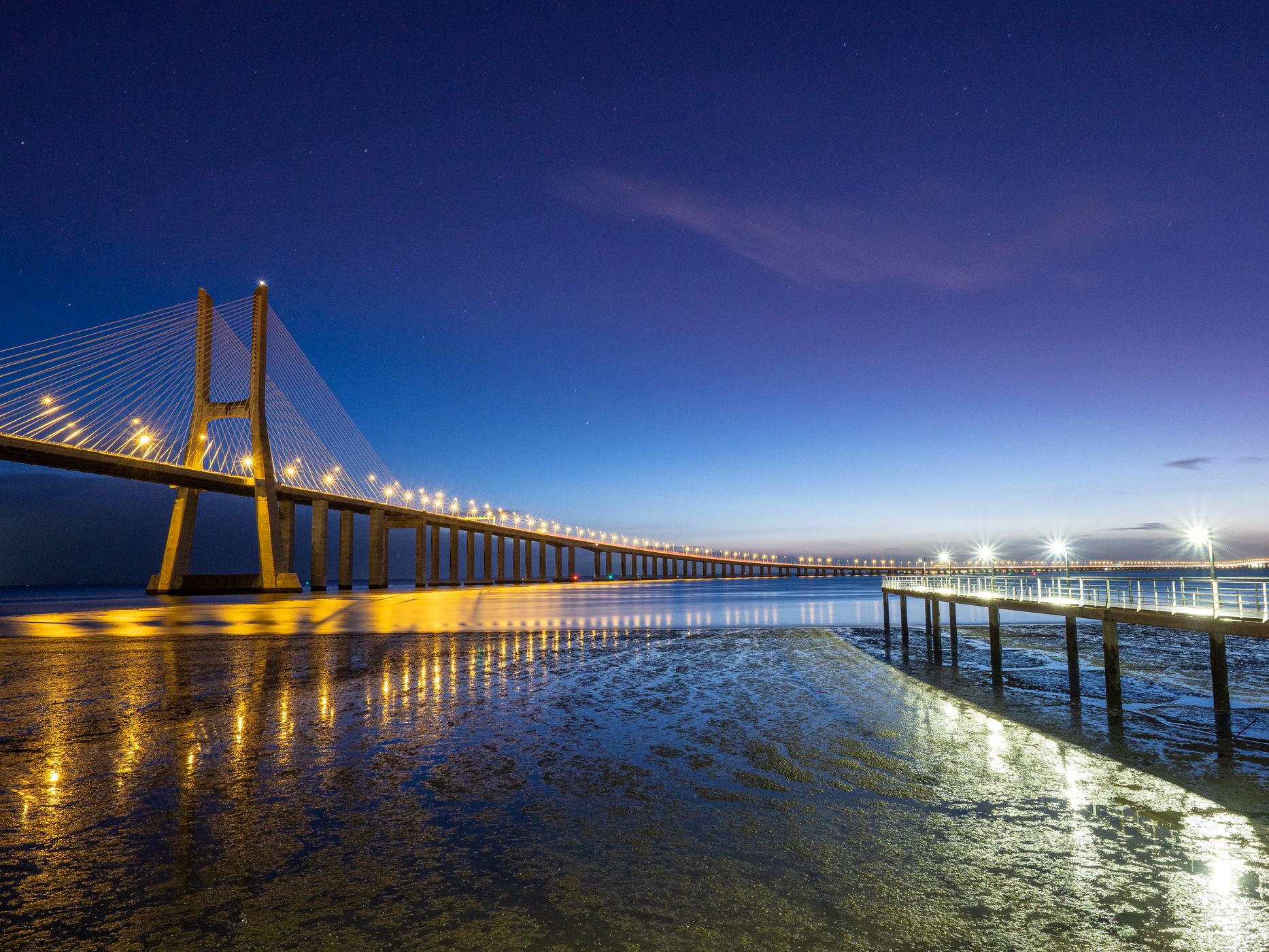 Vasco da Gama Bridge, Lisbon, Portugal