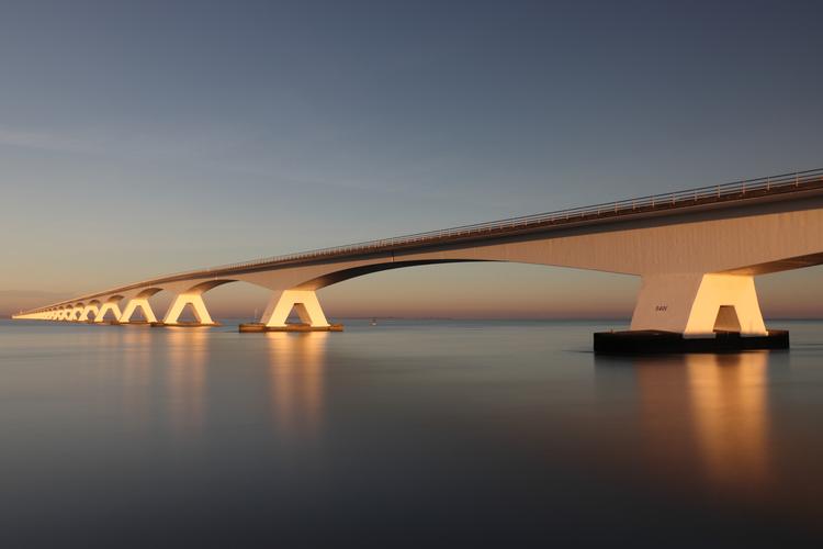 Zeelandbrug / Zeeland bridge (long exposure)