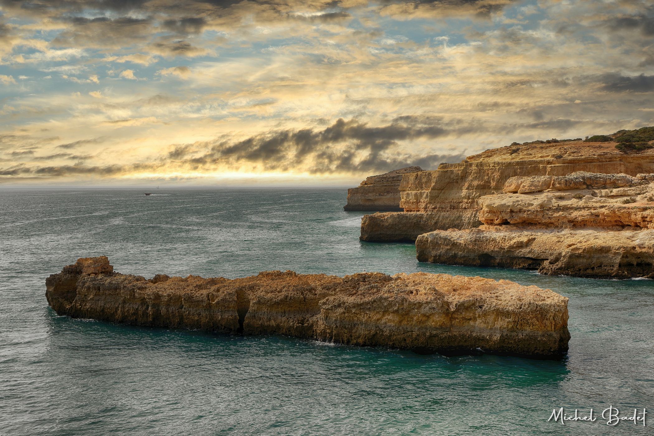 Albandeira Arch, Portugal