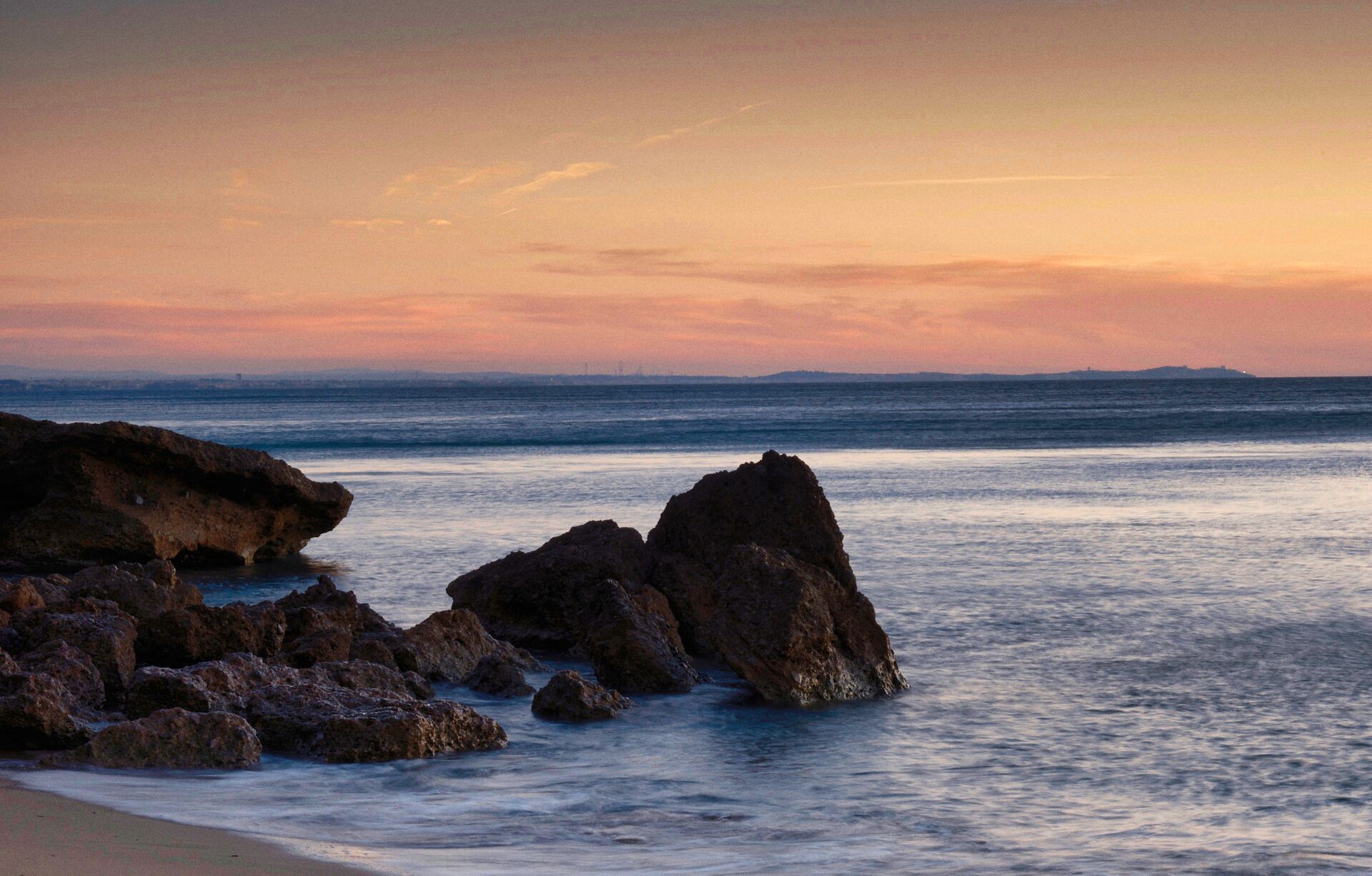 Amanecer desde cala Bot, Spain