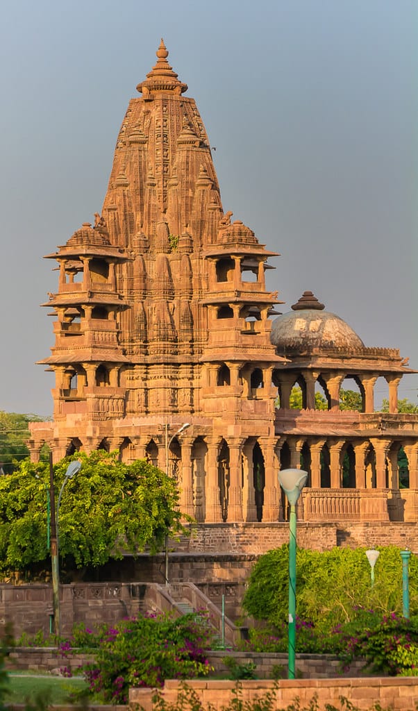 Madore Garden Cenotaph, India