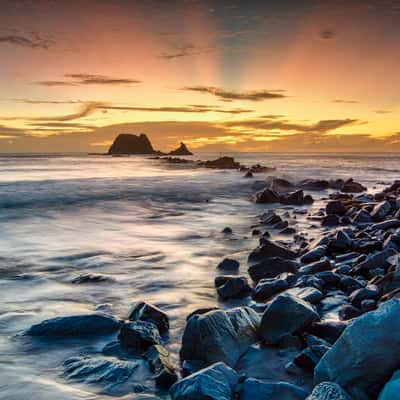 Rocks to Sentinel Rock, Mangahai Heads, New Zealand