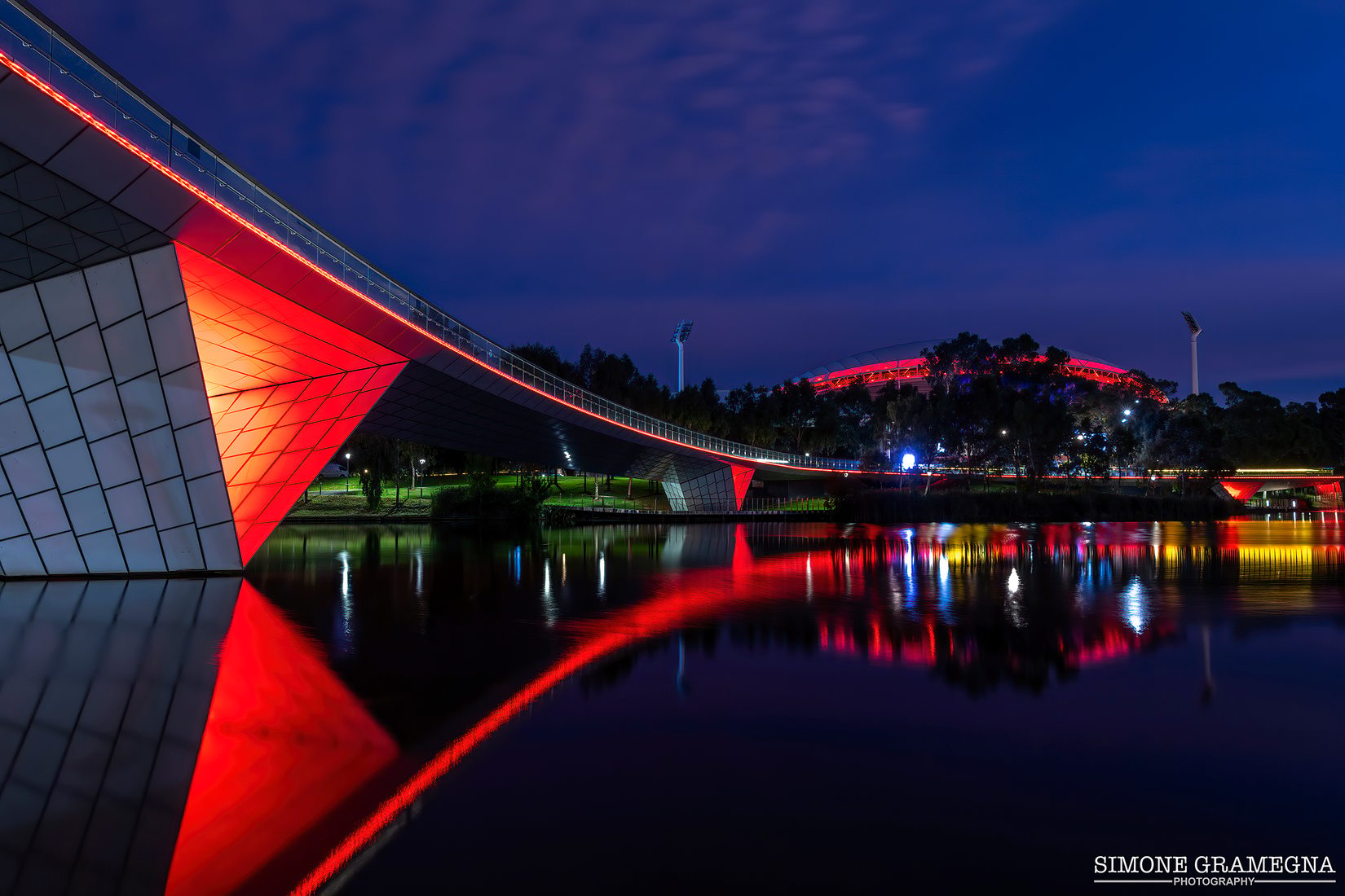 Adelaide Oval, River Torrens and footbridge, Australia