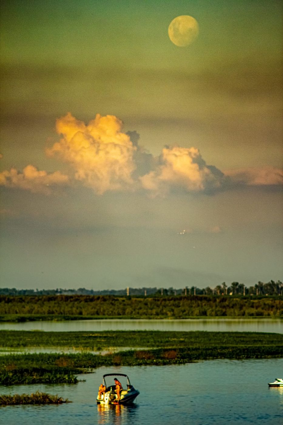 Costanera Este, Argentina