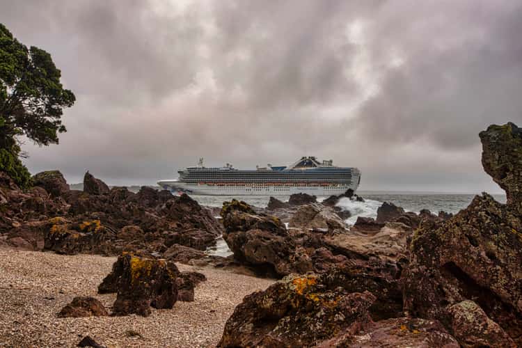 Cruise Ship, Mount Maunganui, North Island