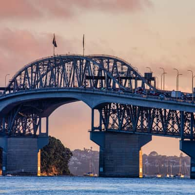 Harbour Bridge sunrise, Auckland, North Island, New Zealand