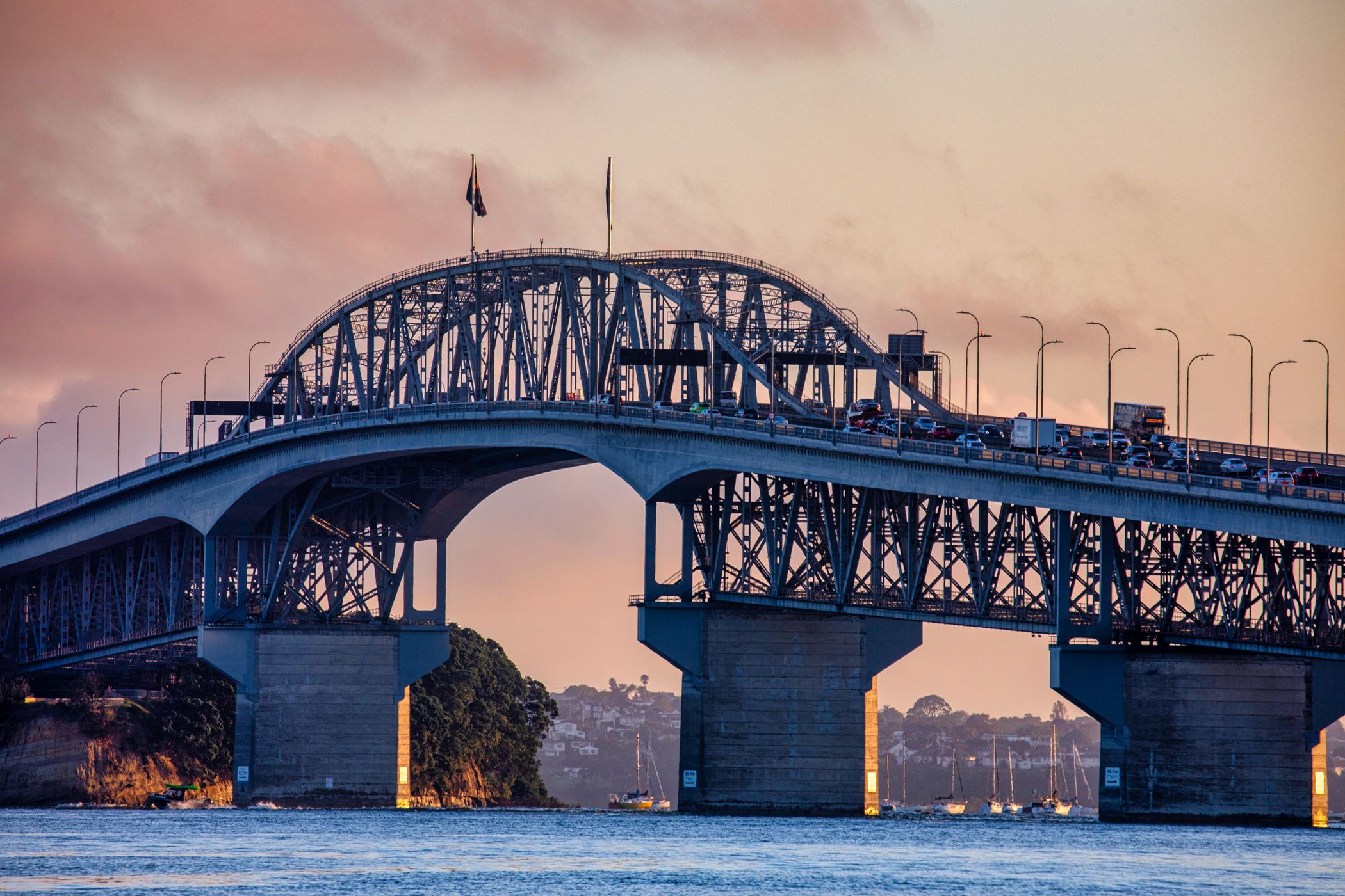 Harbour Bridge sunrise, Auckland, North Island, New Zealand