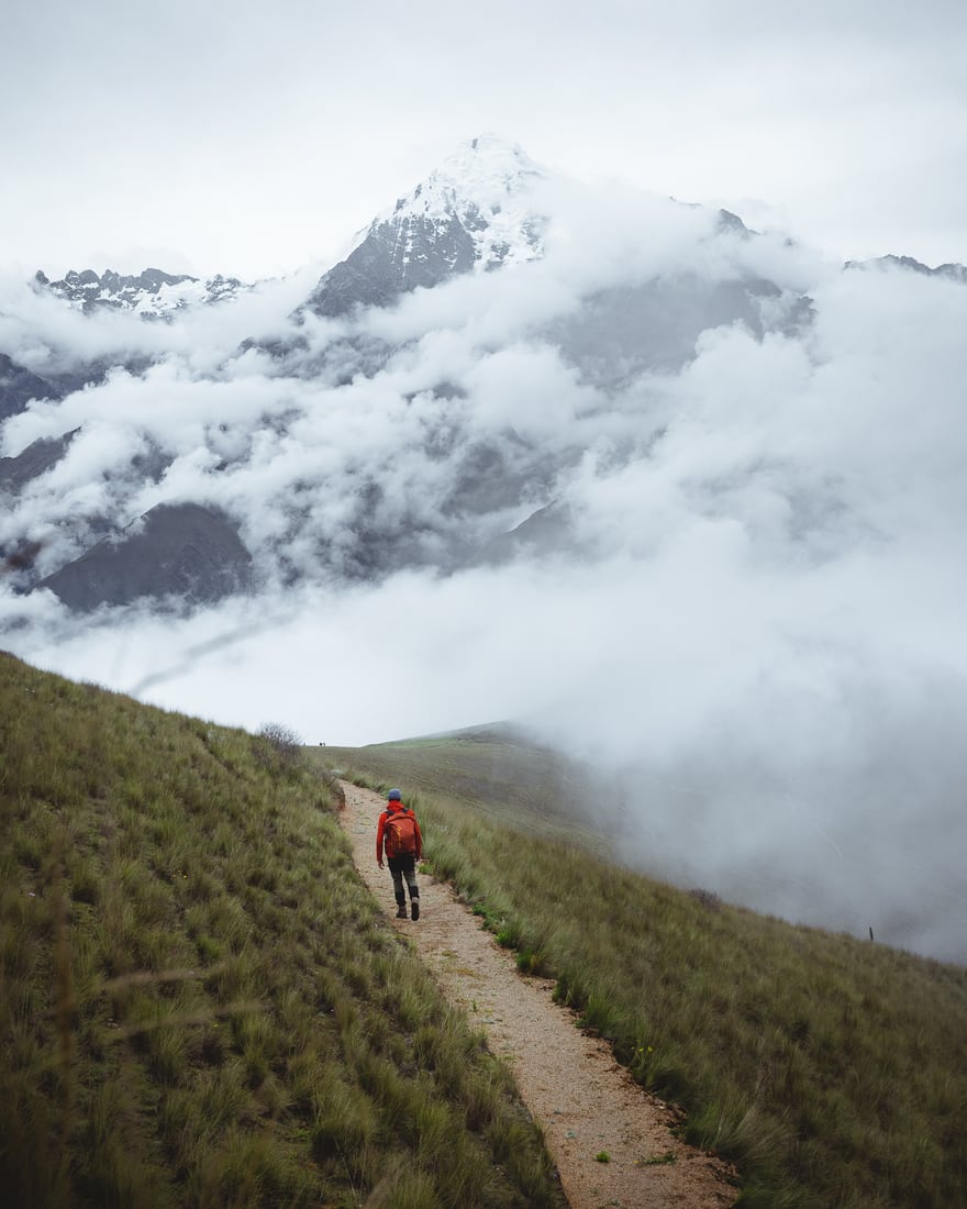 Hiking trail to Inti Punku Peru