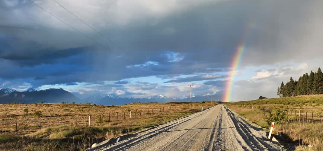 Magic hour on Lilybank Road, Lake Tekapo