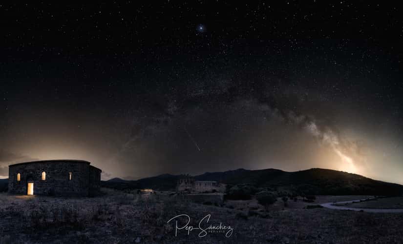Monastery of San Quirze de Colera [night]