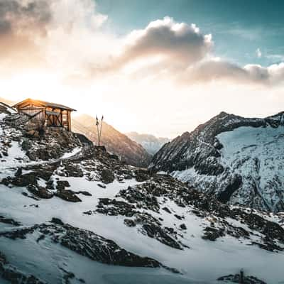 Rifugio Mandrone, Italy