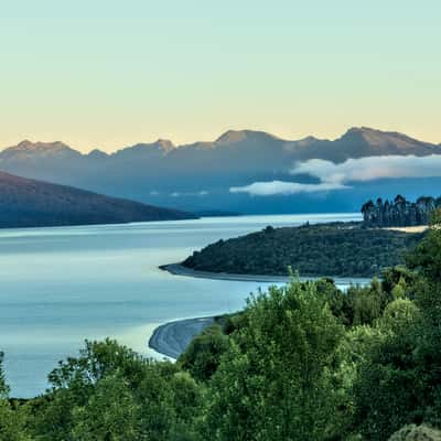 Roadside Te Anau to Milford Sound, New Zealand