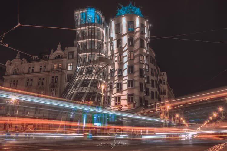 Dancing House, Prague