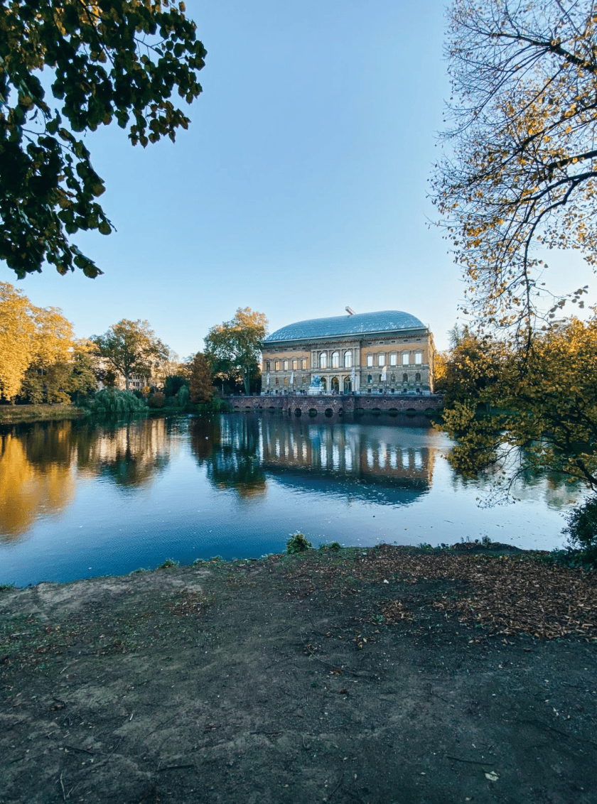 Ufer Kaiserteich – Blick: Ständehaus, Germany
