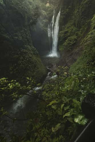 Aling-Aling Waterfall
