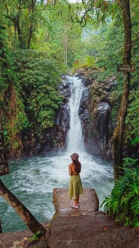 Aling-Aling Waterfall