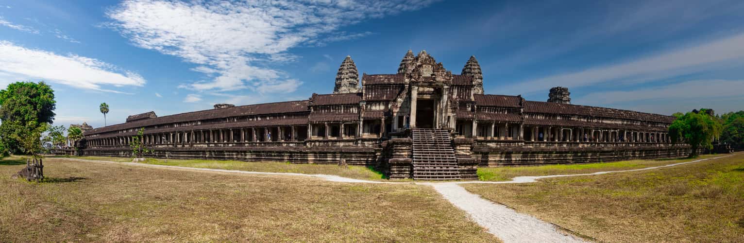 Budist Temple [Pano] Angkor Wat
