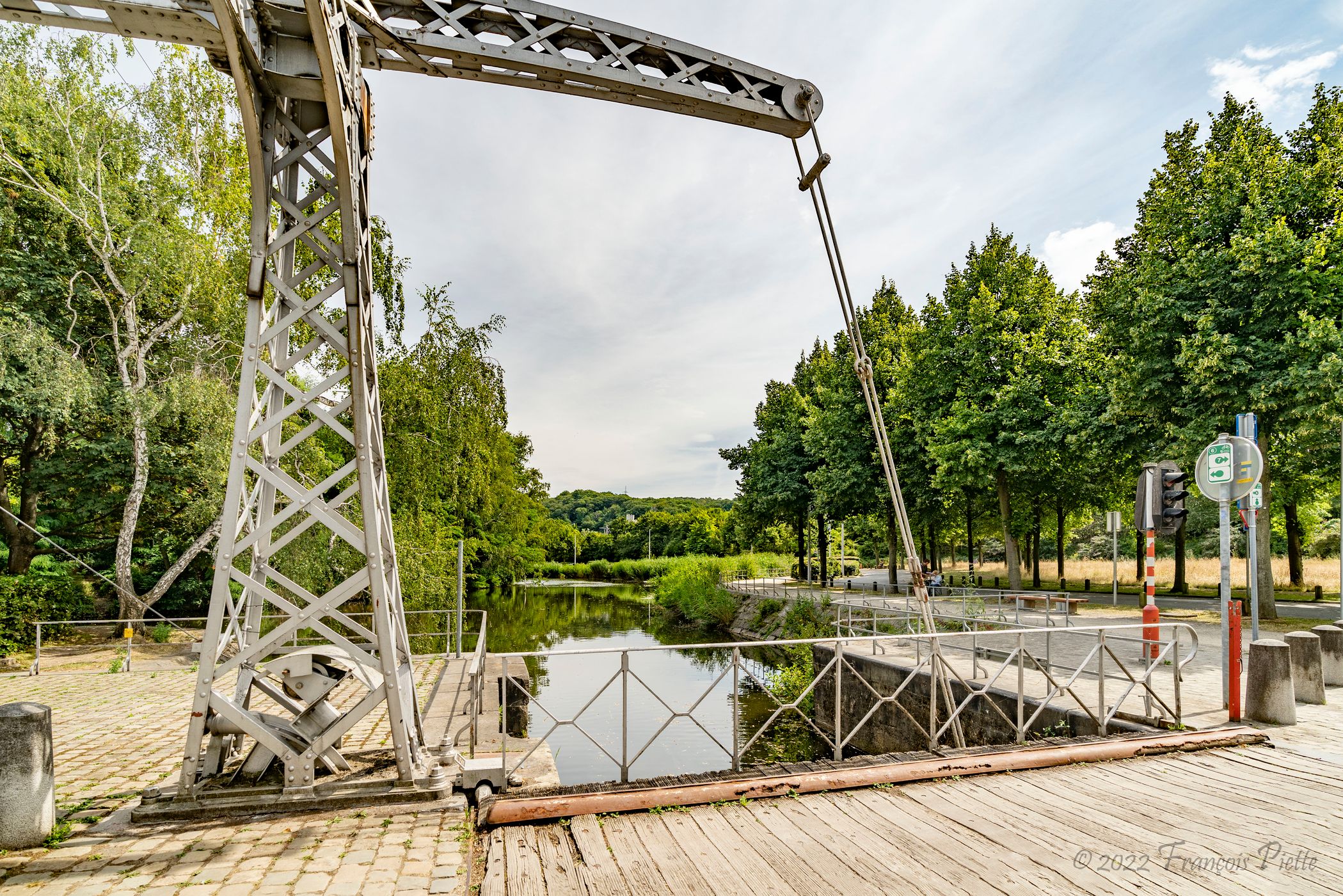 Canal de l'Ourthe (Liège, Aguesses), Belgium