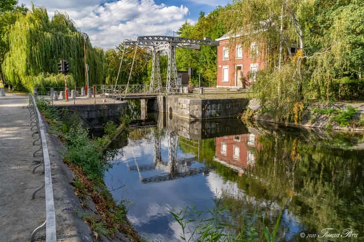 Canal de l'Ourthe (Liège, Aguesses)