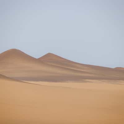 Dunes in Península de Paracas, Peru