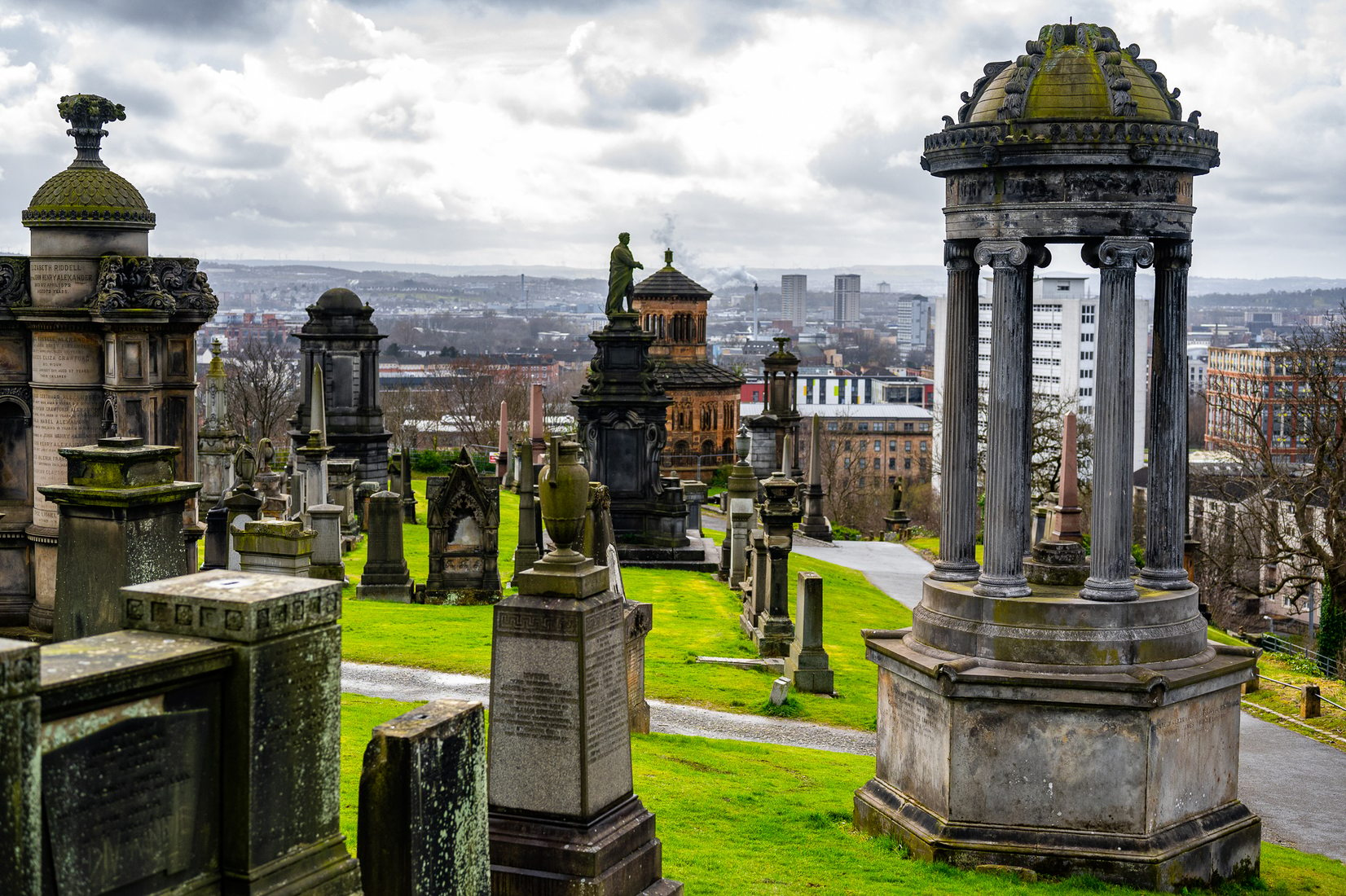 glasgow necropolis tour app