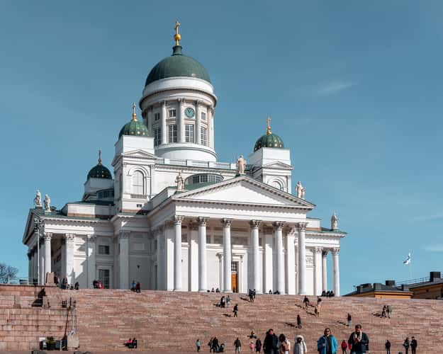 Front view of Helsinki Cathedral (Helsingin tuomiokirkko)