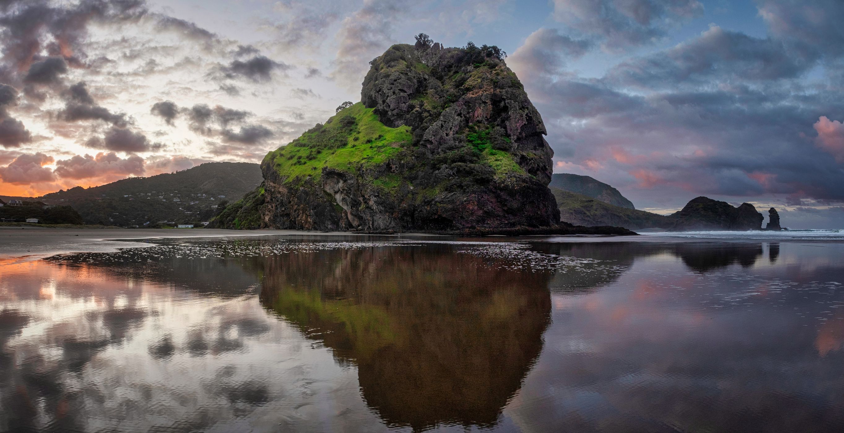 The Lion Rock, Piha Beach, Piha, North Island, New Zealand