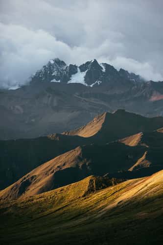 Mountain Range near Palcoyo