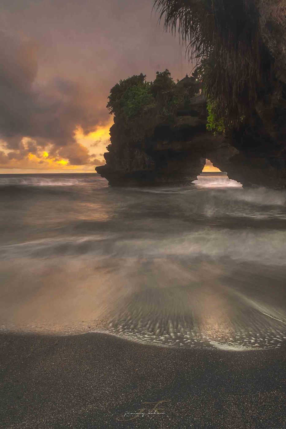 Tanah lot bali Rocks, Indonesia