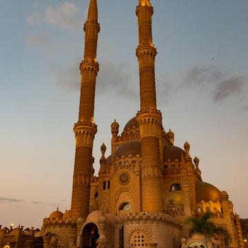 Sahaba Mosque, Egypt