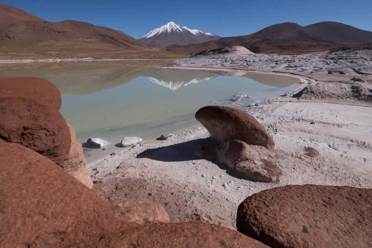 Salar de Aguas Calientes Sur (Piedras Rojas)