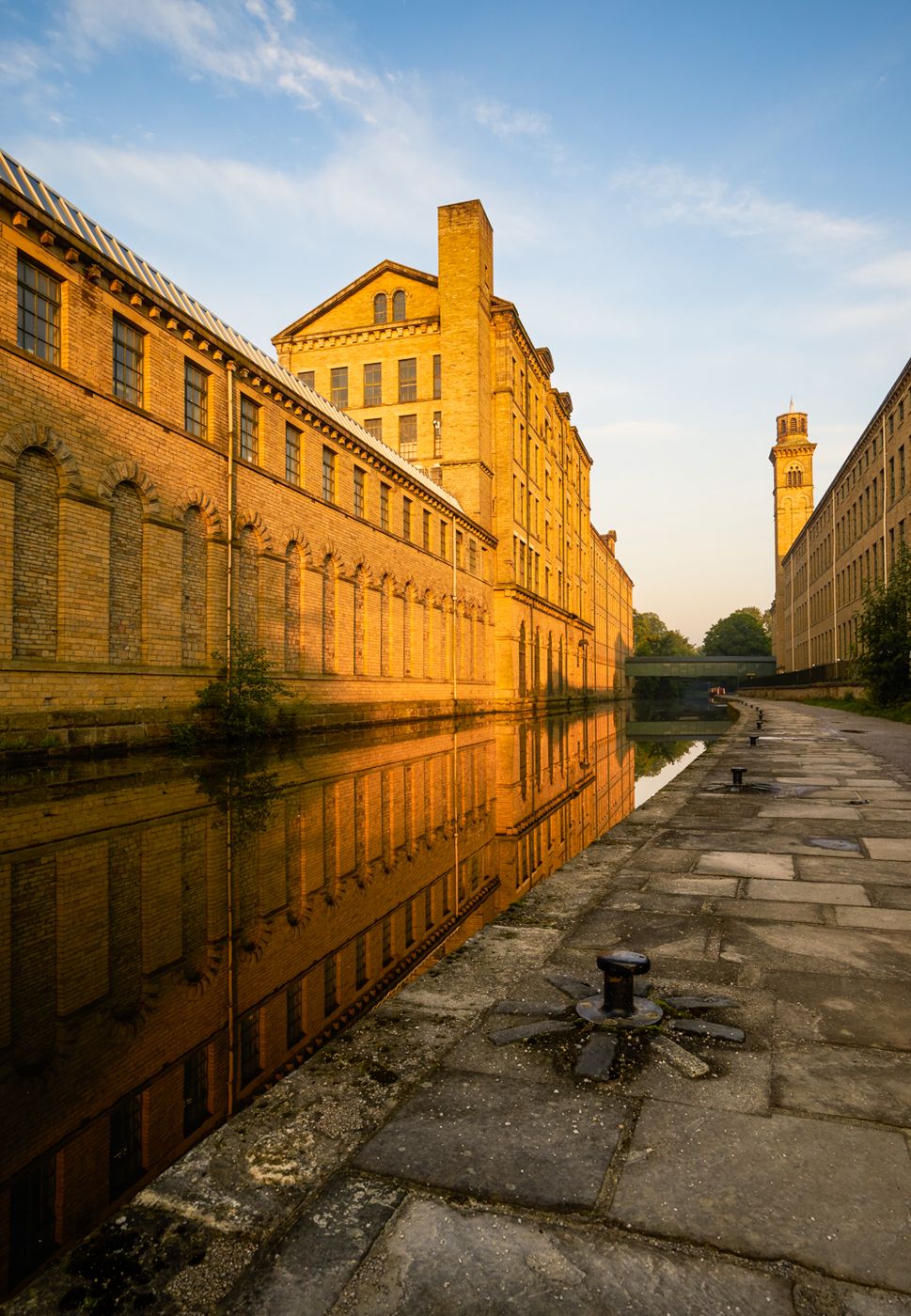 Salt's Mill & Leeds & Liverpool Canal, United Kingdom