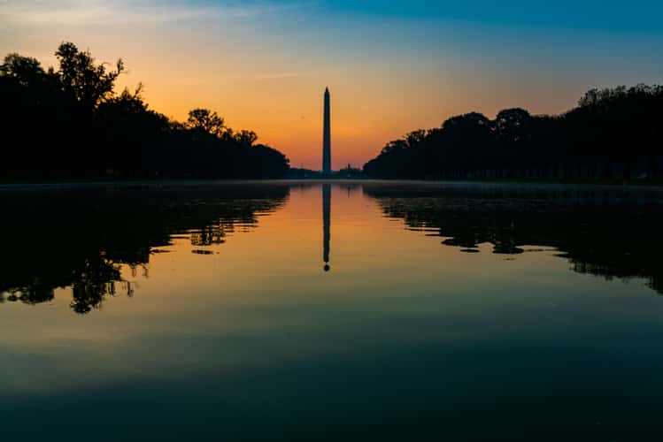 View from Lincoln Memorial in direction Washington monument