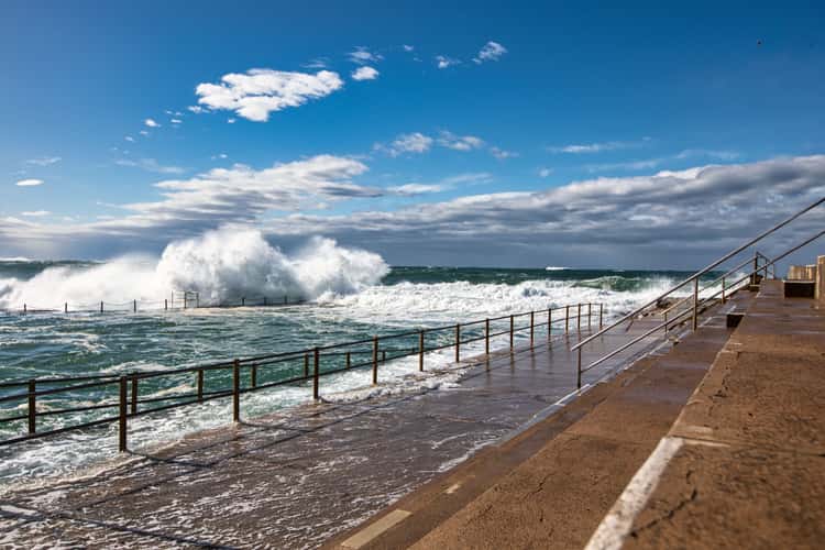 Big wave Rock Pool Dee Why, Northern Beaches, Sydney