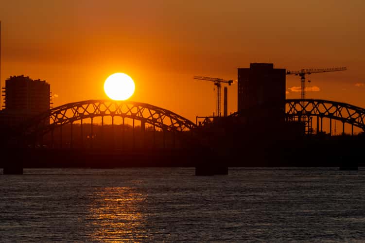 Bridge to the TV Island
