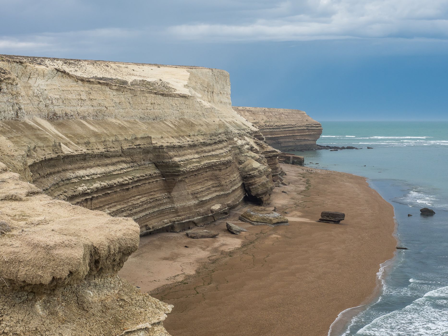 Cliffs northeast of the Cabo Curioso Lighthouse, Argentina