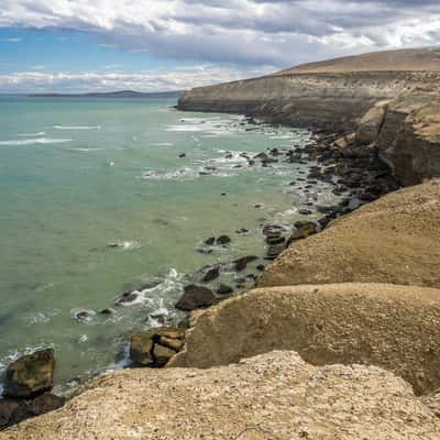 Cliffs southeast of the Cabo Curioso Lighthouse, Argentina