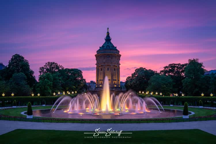Water Games at the Water Tower Mannheim