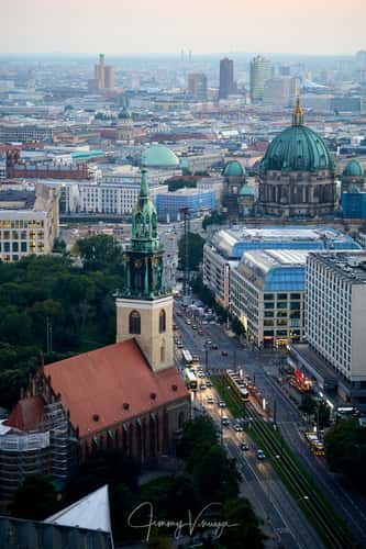 Berlin TV Tower, Park Inn Hotel