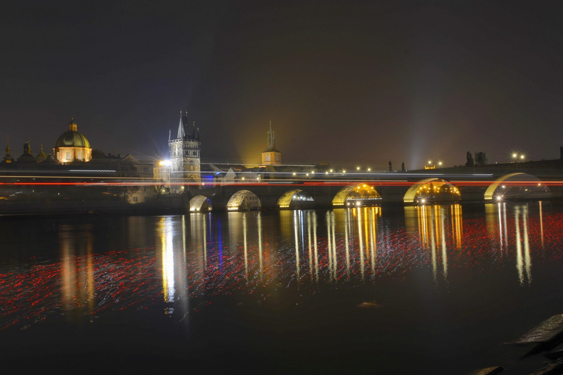Charles Bridge and Royal Castle, Praque, Czech Republic