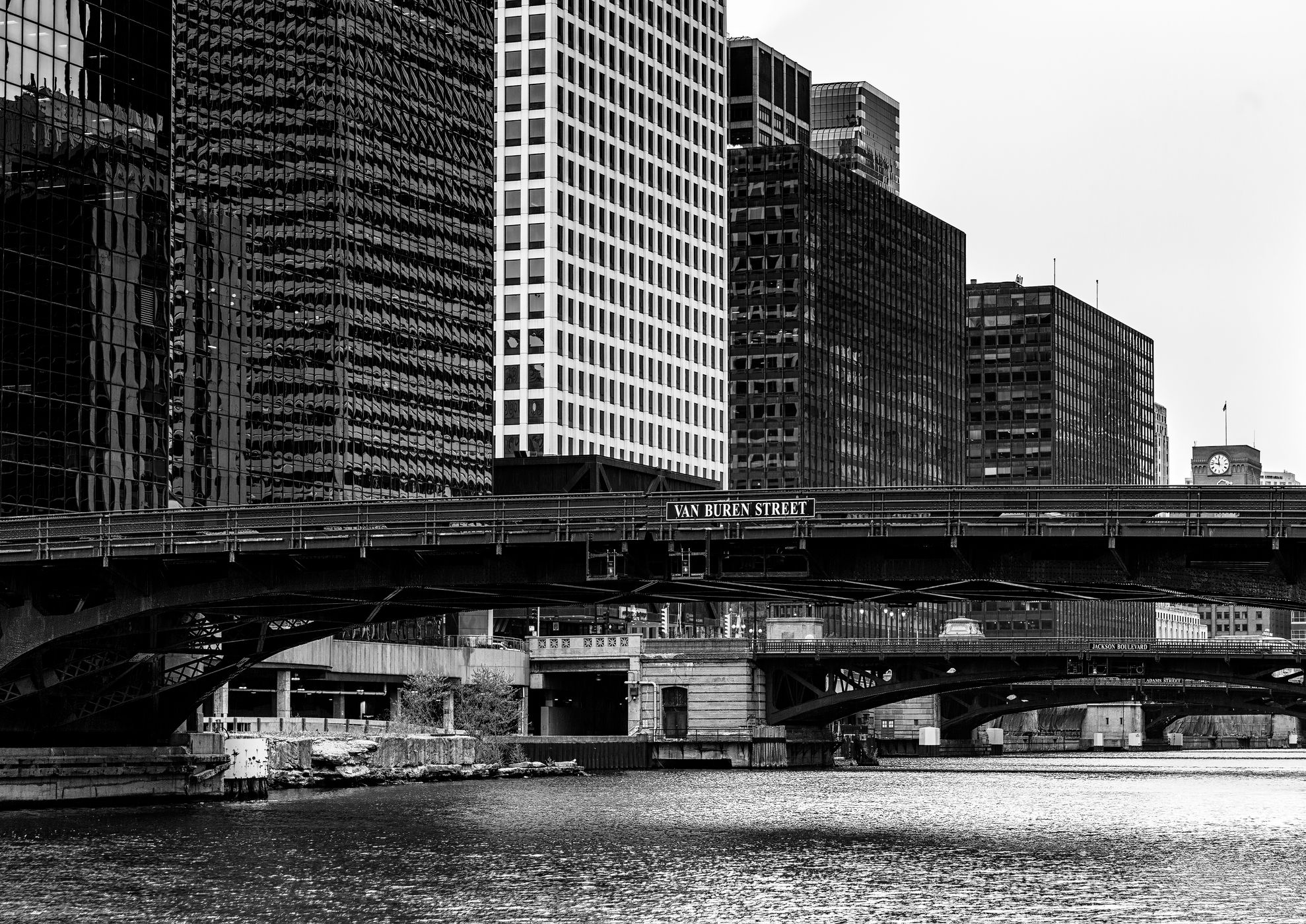 Du Sable Bridge River View, USA