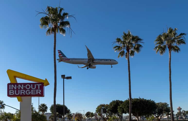 LAX In'n Out Burger