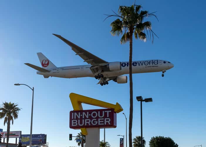 LAX In'n Out Burger