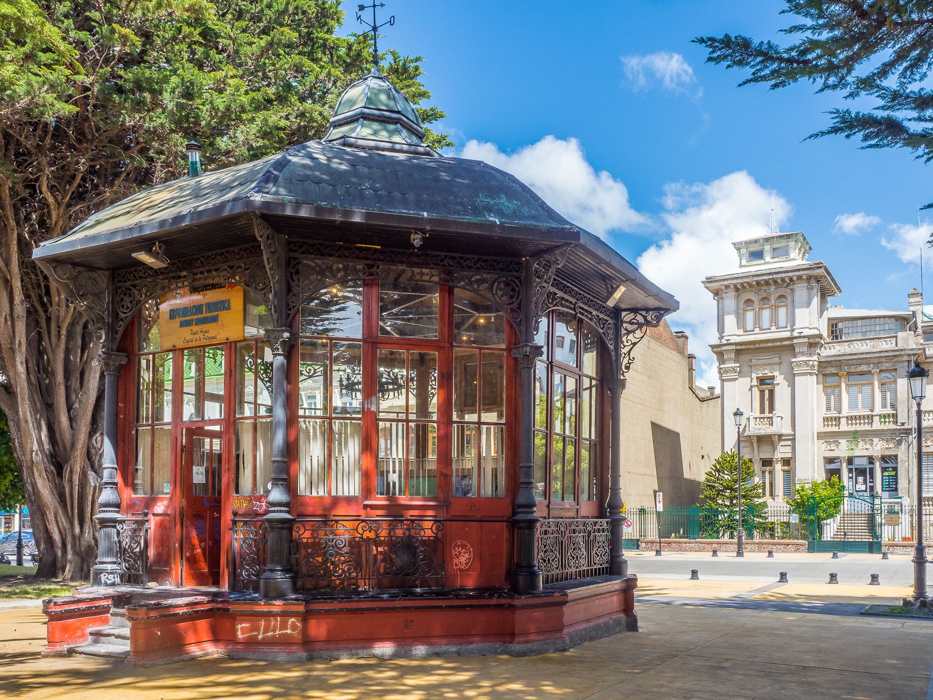 Plaza de Armas, Punta Arenas, Chile