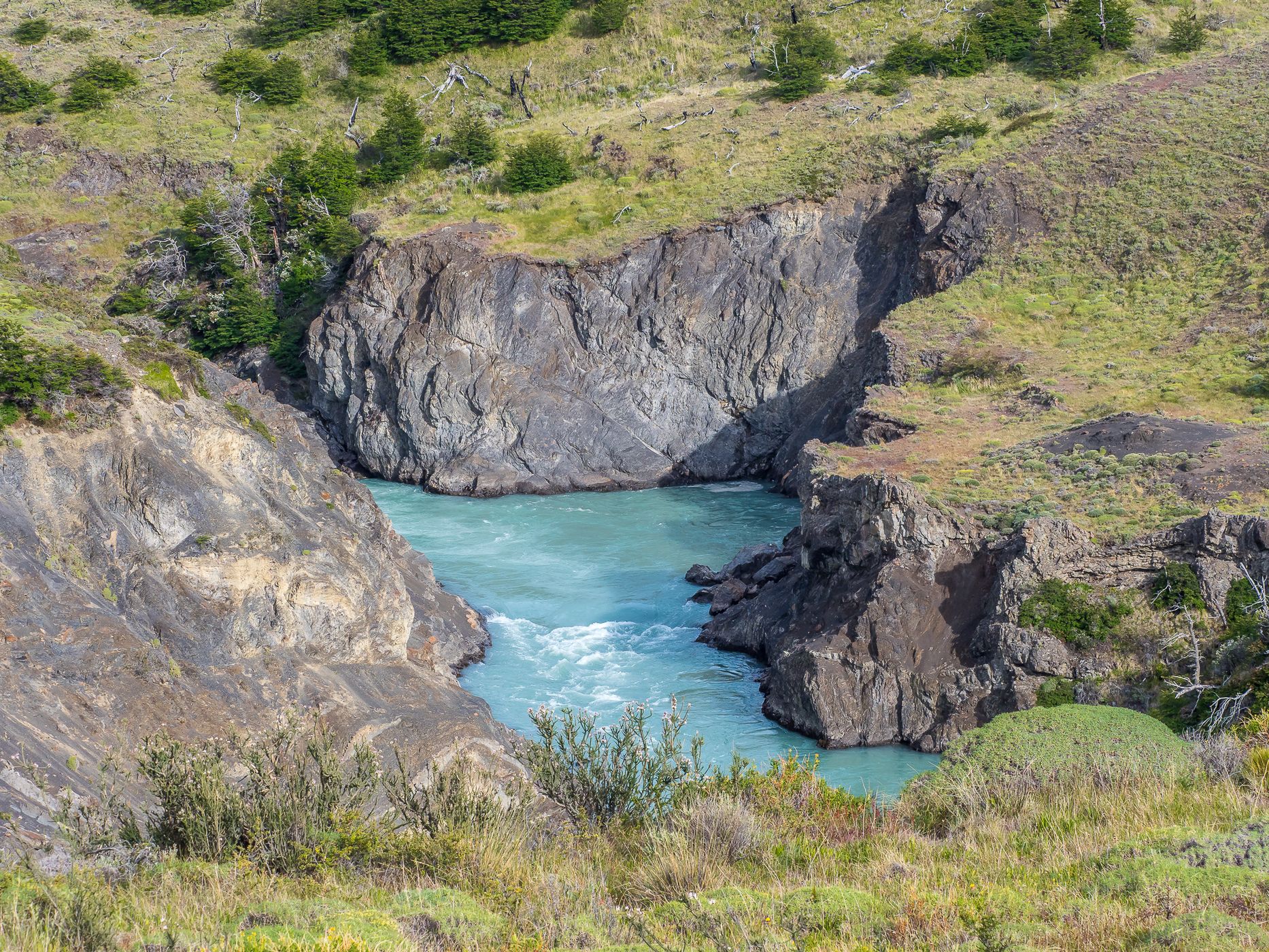 Rio Paine River Bends, Torres del Paine, Chile