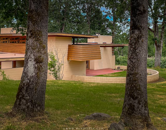 The Gordon House by Frank Lloyd Wright